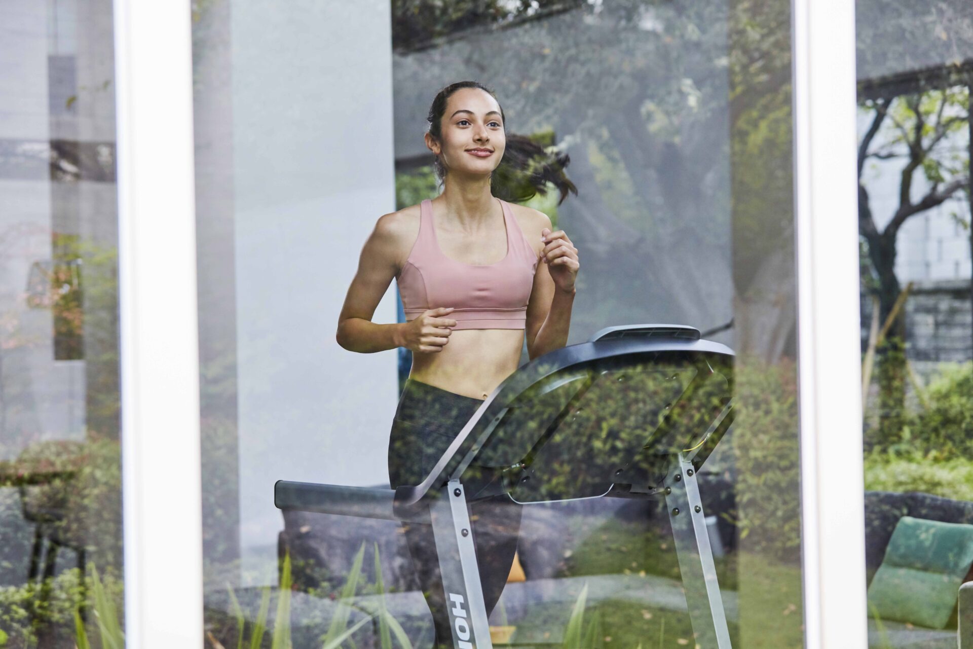 HZ20 LIFESTYLE TR5.0 femal frontout treadmill lo