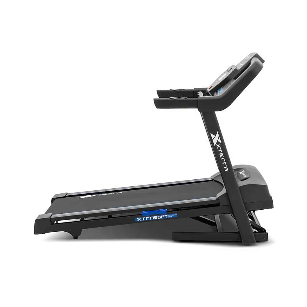 XTERRA TR65 Treadmill 1